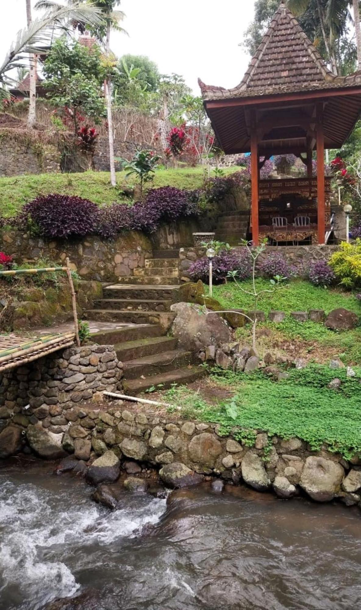 바뉴왕기 Kampoeng Joglo Ijen 빌라 외부 사진