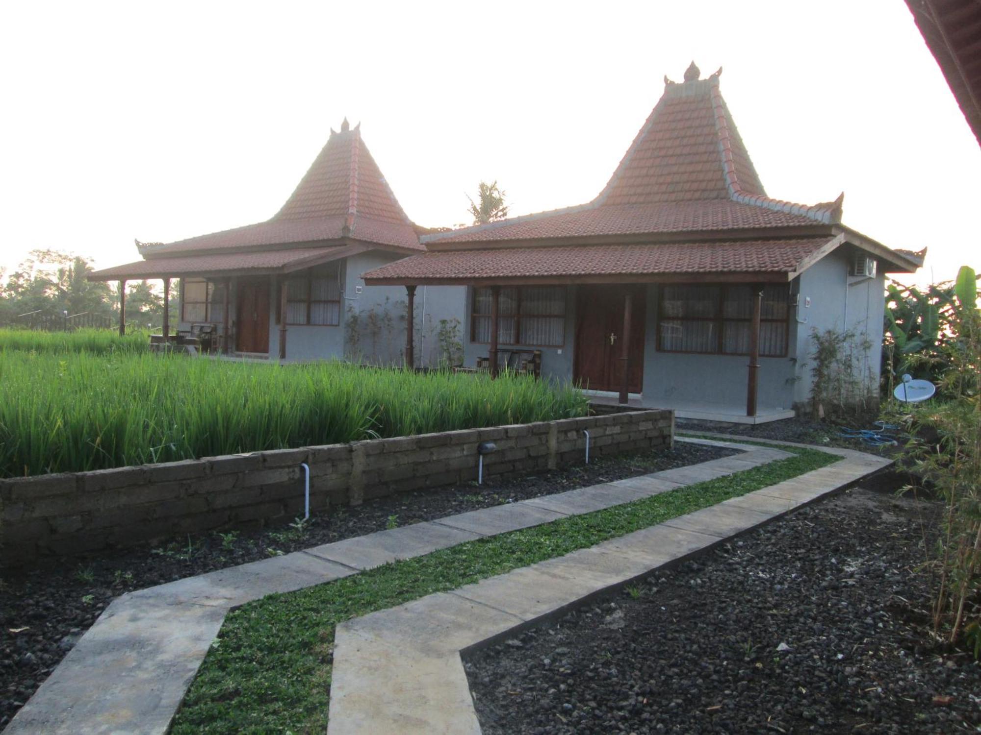 바뉴왕기 Kampoeng Joglo Ijen 빌라 외부 사진